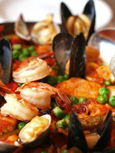 西班牙海鲜饭起源于哪个城市